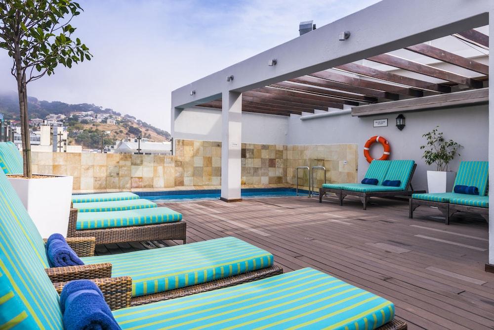 Hotel Onomo - On The Square Cape Town