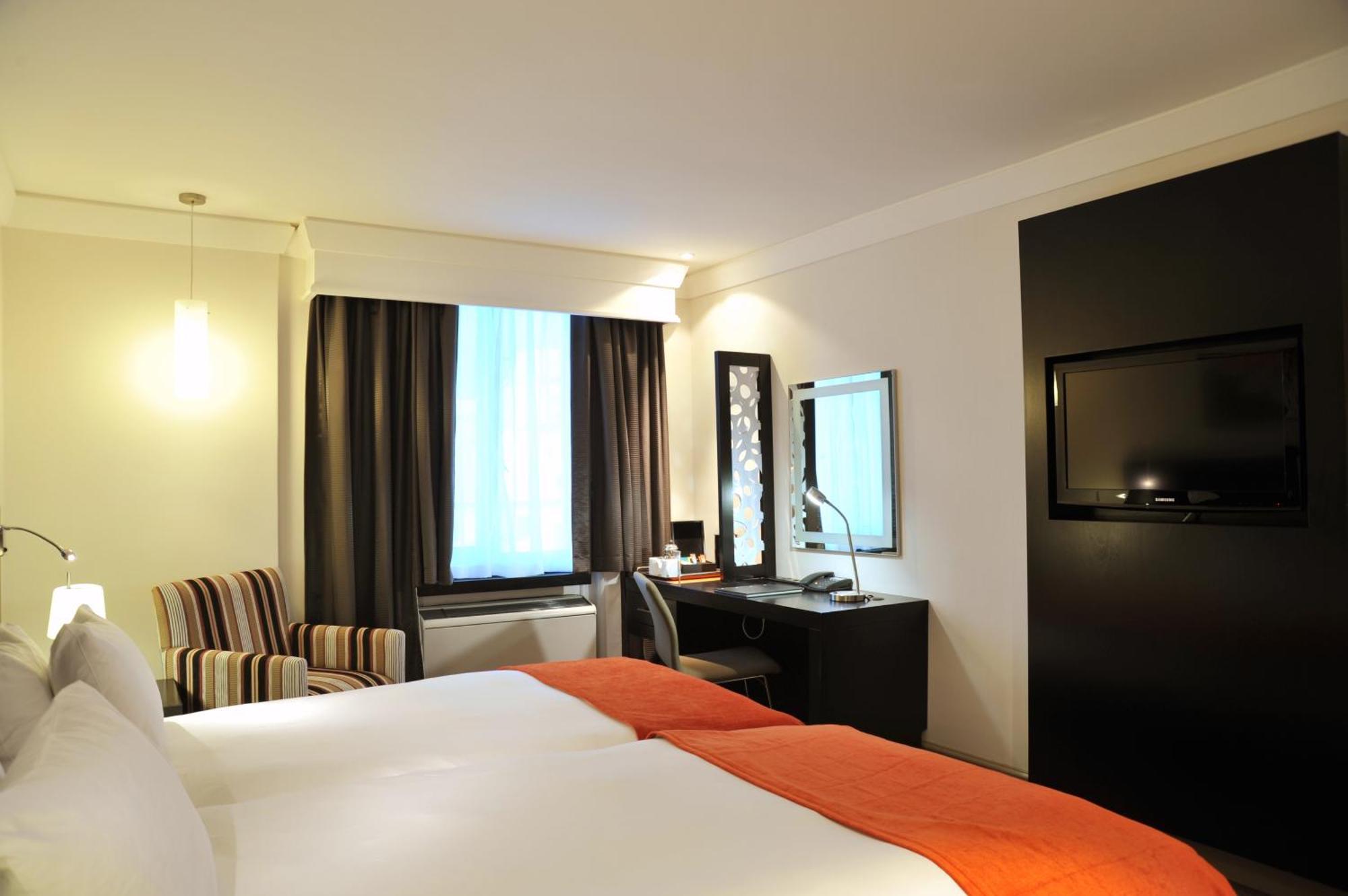 Hotel Onomo - On The Square